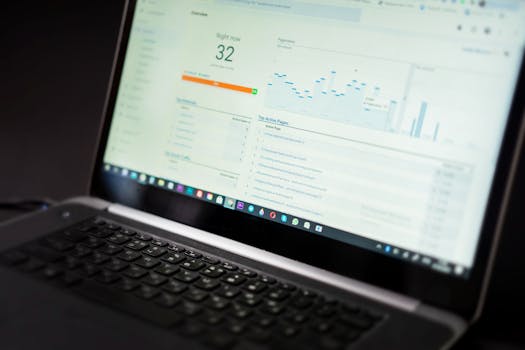 The Benefits of Real-Time Data in CRM Software